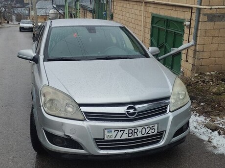 Opel Astra 2007