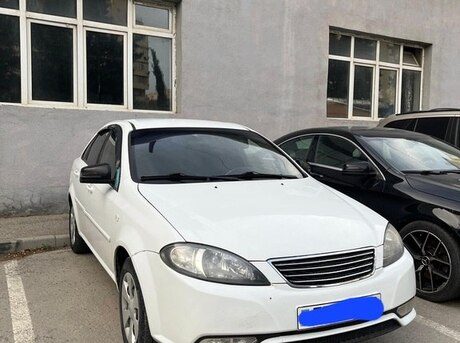 Daewoo Gentra 2014