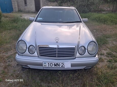 Mercedes E 240 1998