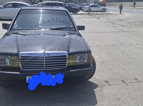 Mercedes 190 1989