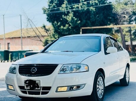 Nissan Sunny 2011