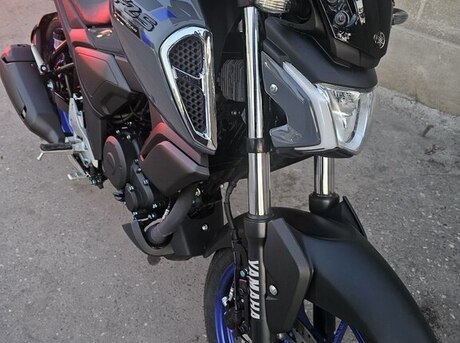 Yamaha FZ-S FI Deluxe 2024
