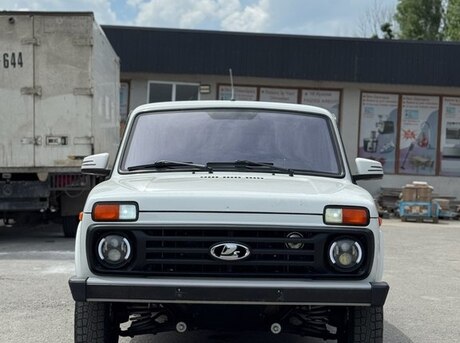 LADA (VAZ) Niva 2021