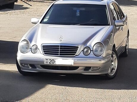 Mercedes E 280 2000