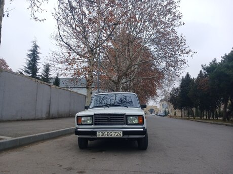 LADA (VAZ) 2107 2010