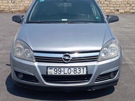 Opel Astra 2005