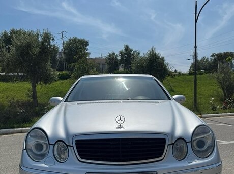 Mercedes E 300 d 2006