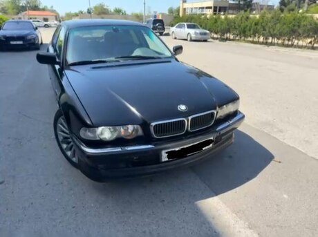 BMW 740 2000