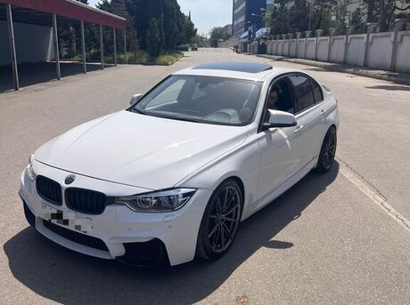 BMW 328 2015
