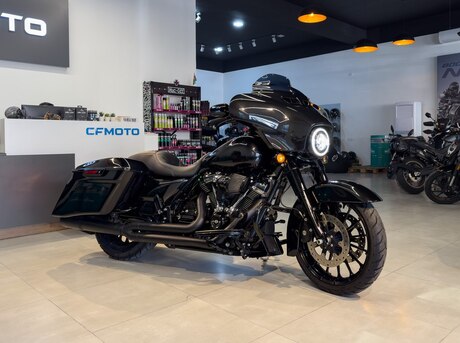 Harley-Davidson FLHX Street Glide