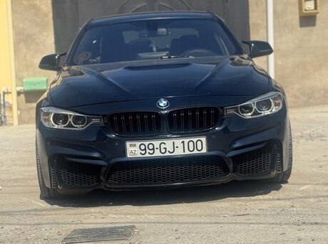 BMW 320 2012