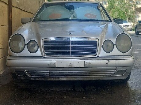 Mercedes E 300 d 1995