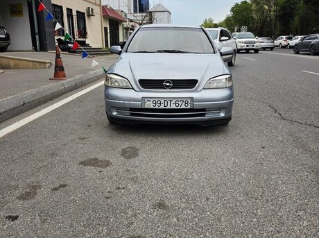 Opel Astra 2001