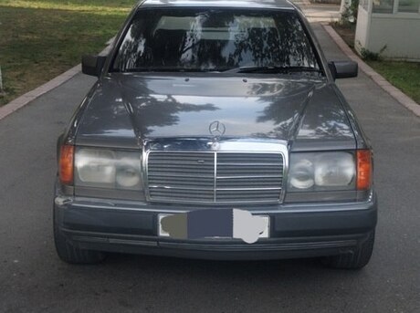 Mercedes E 230 1990