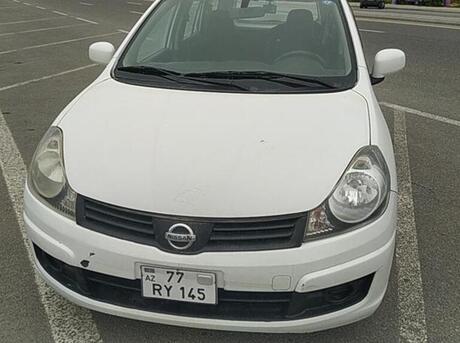 Nissan  2016
