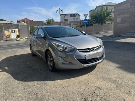 Hyundai Avante 2013