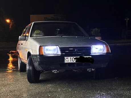 LADA (VAZ) 21099 1993