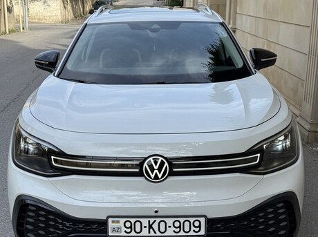 Volkswagen ID.6 Crozz