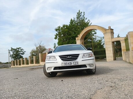 Hyundai Sonata 2008