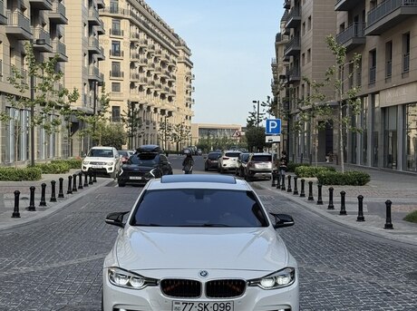 BMW 328 2014