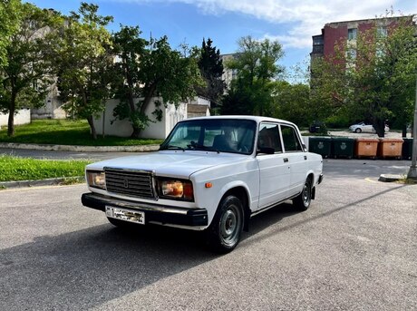LADA (VAZ) 2107 2004
