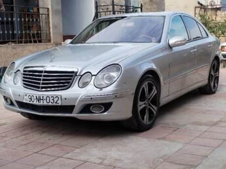 Mercedes E 240 2002