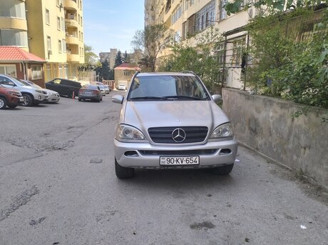 Mercedes ML 400 4MATIC 2002