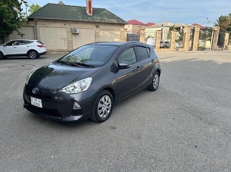 Toyota Aqua 2014