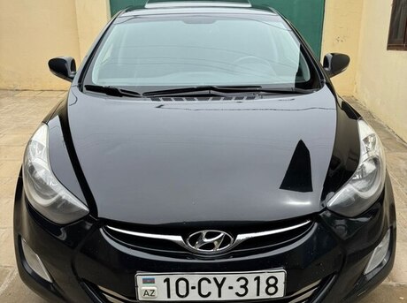 Hyundai Elantra 2012