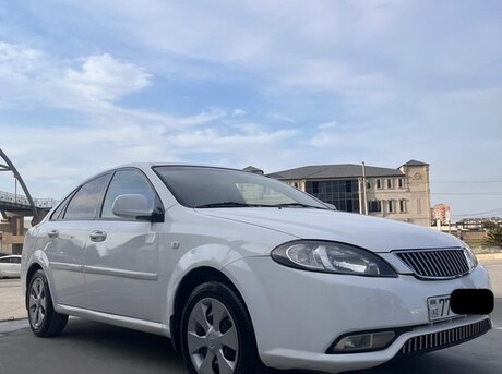 Daewoo Gentra 2014
