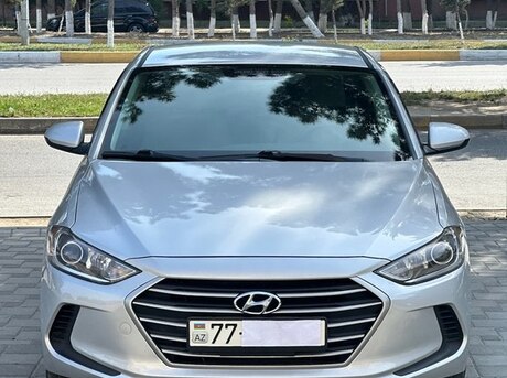 Hyundai Elantra 2017