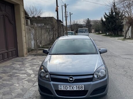 Opel Astra 2004