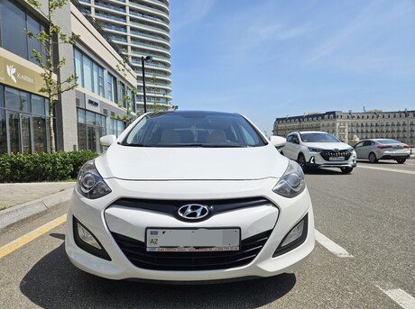 Hyundai i30 2012