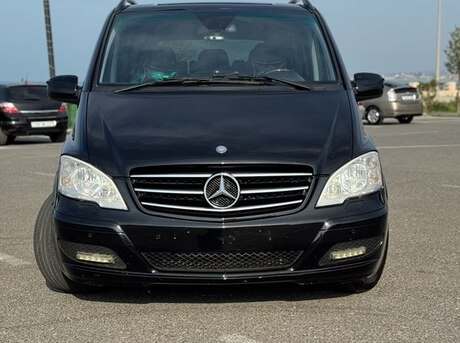 Mercedes Viano 2012