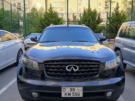 Infiniti FX45 2005