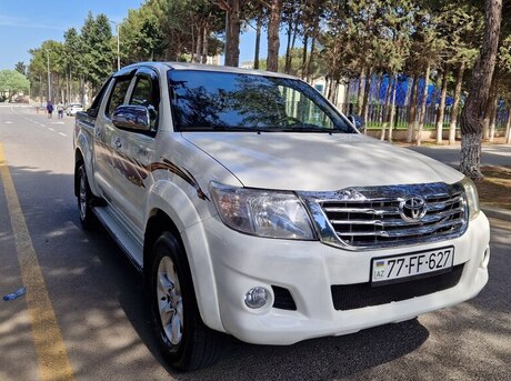 Toyota Hilux 2012