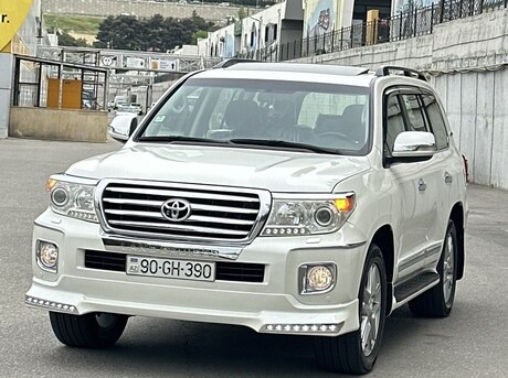 Toyota Land Cruiser 2012