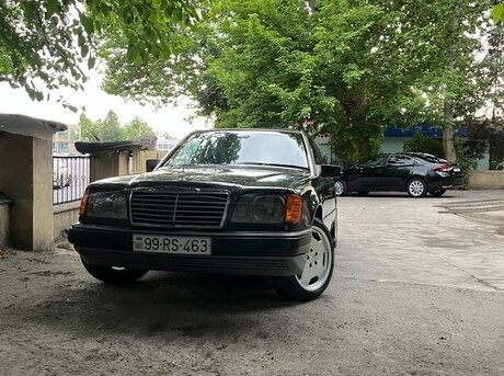 Mercedes E 230 1990