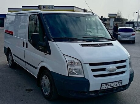 Ford Transit 2010