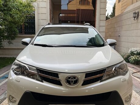 Toyota RAV4 2014