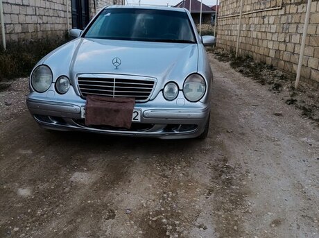 Mercedes E 320 2000