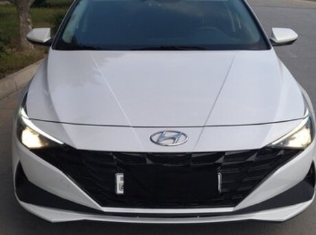 Hyundai Elantra 2021