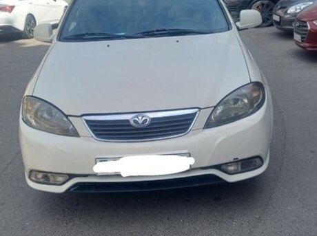 Daewoo Gentra 2013