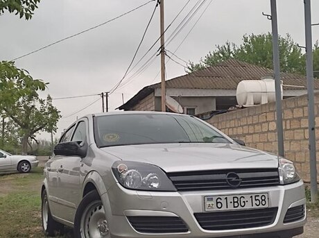Opel Astra 2005
