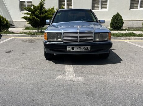 Mercedes 190 1992