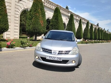 Nissan Tiida 2008