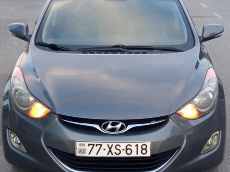 Hyundai Elantra 2011