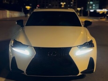Lexus IS 300 2019