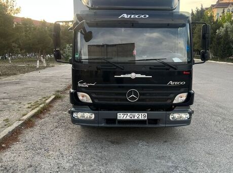 Mercedes Atego 818 2008