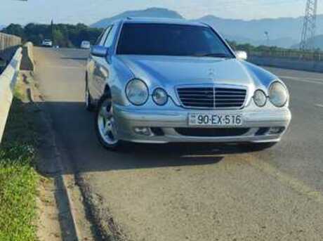 Mercedes E 270 2000